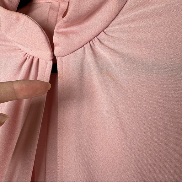 Vintage Pink Peignoir Boudoir Bedroom Jacket w/ Ostrich Feather Trim - Picture 8 of 9